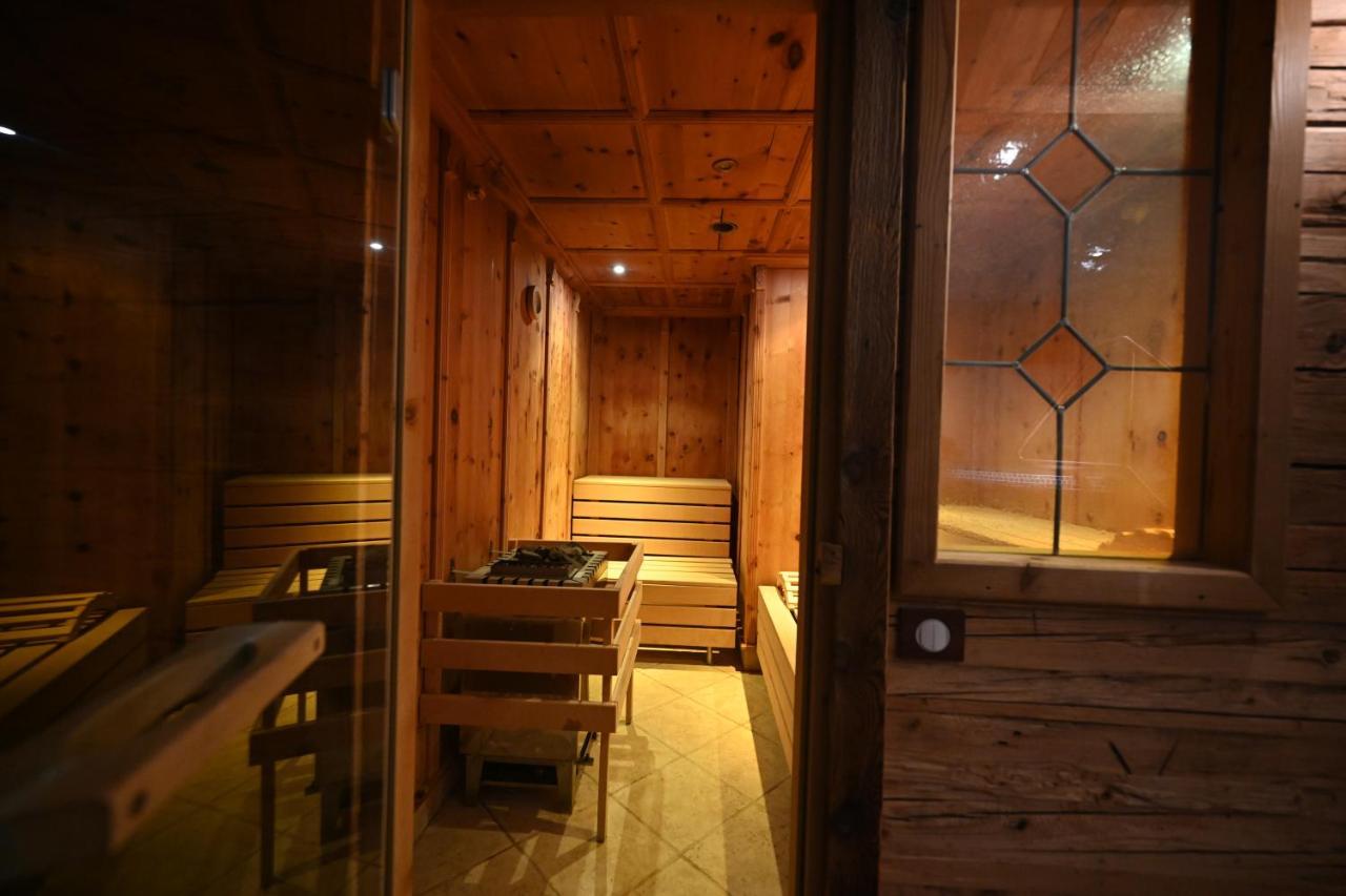 Mercure Sighisoara Binderbubi Hotel & Spa Bagian luar foto