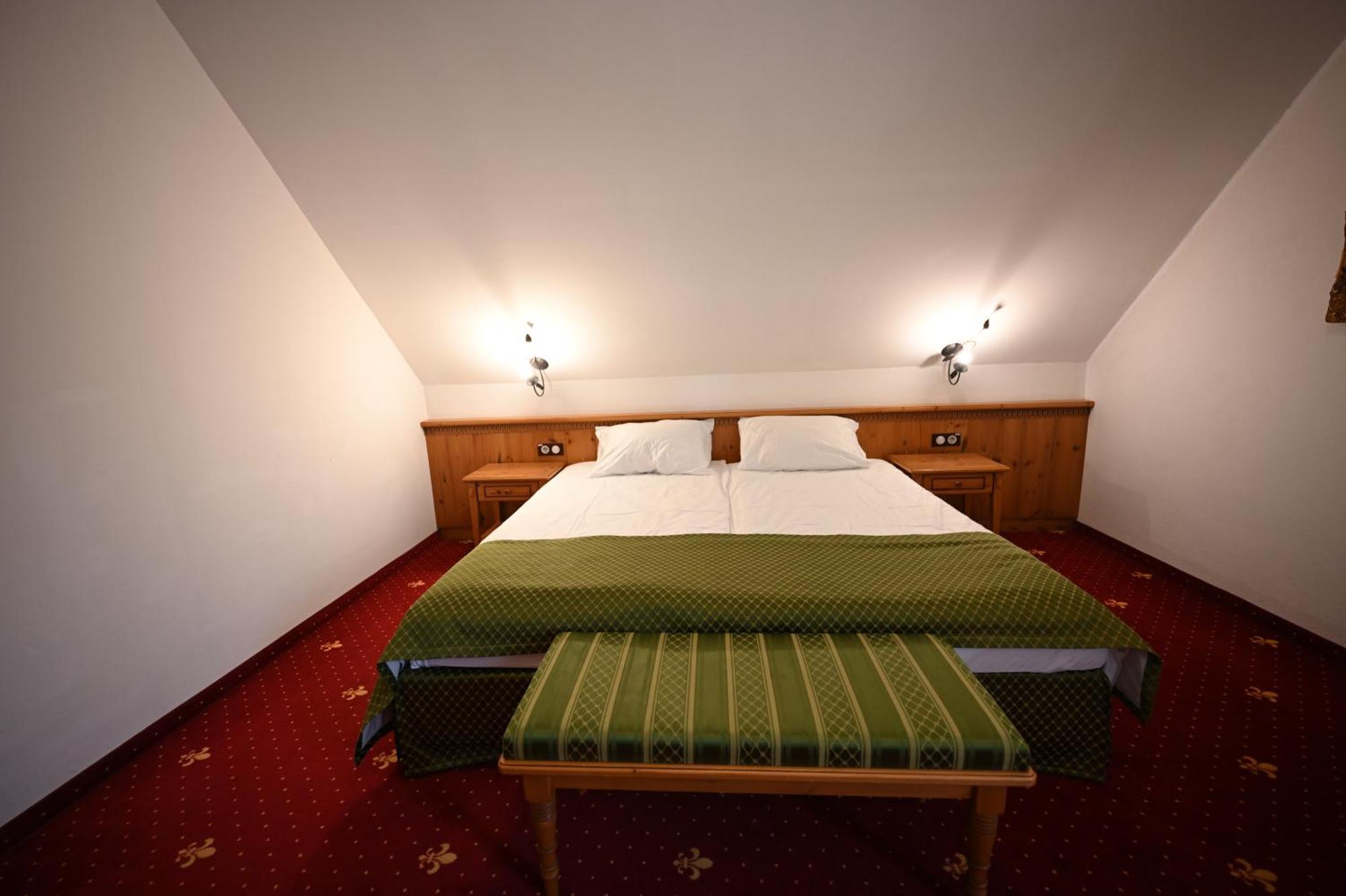 Mercure Sighisoara Binderbubi Hotel & Spa Bagian luar foto