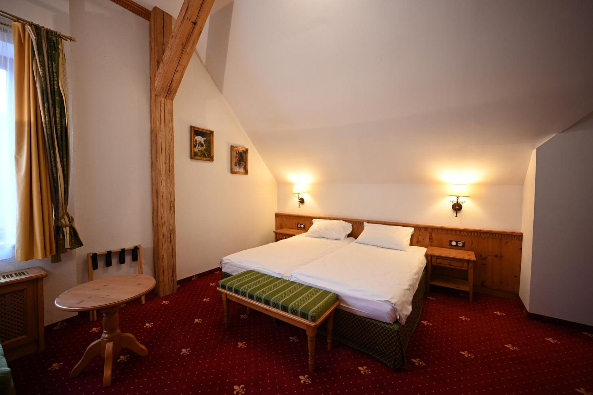 Mercure Sighisoara Binderbubi Hotel & Spa Bagian luar foto
