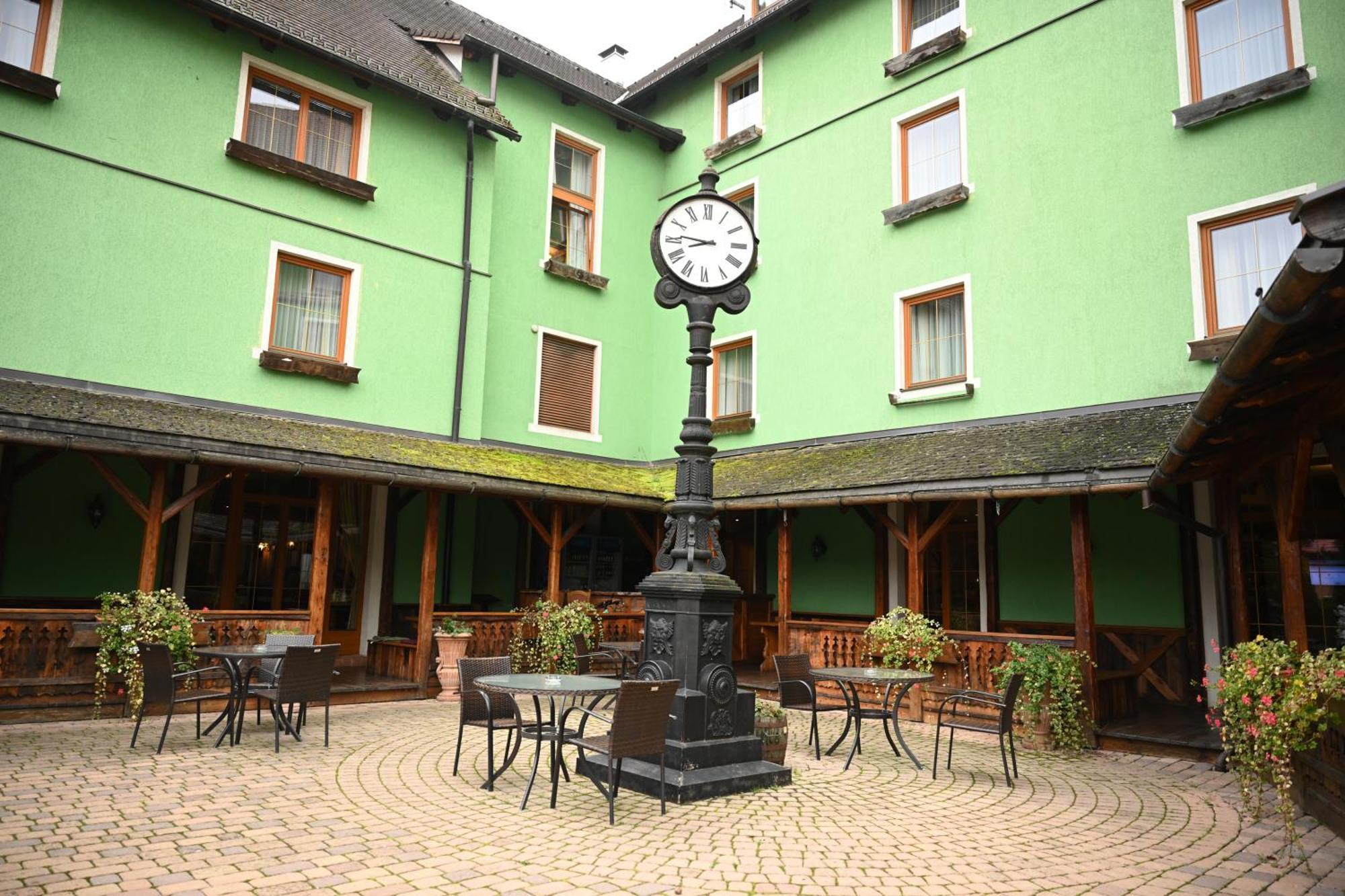 Mercure Sighisoara Binderbubi Hotel & Spa Bagian luar foto